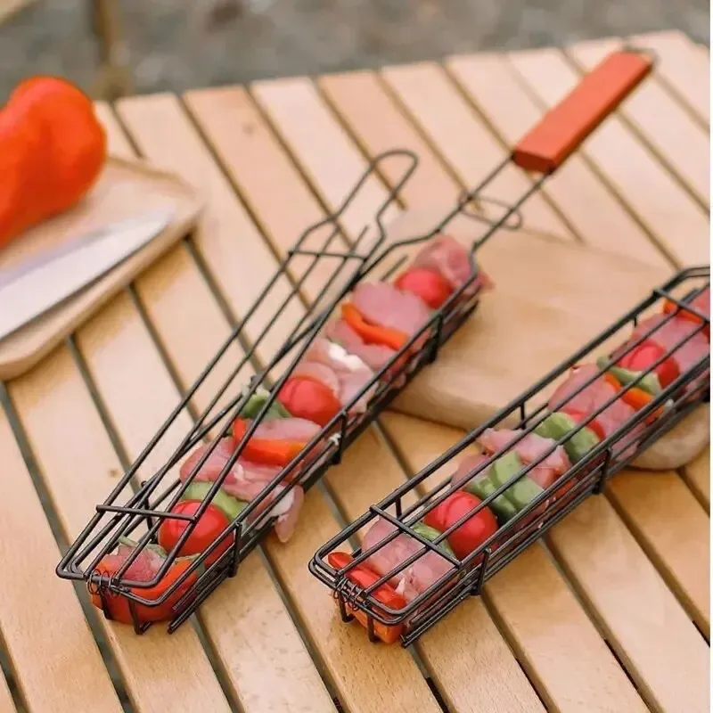 木製ハンドル付きのバーベキュー用グリルバスケット。持ち運び可 - Corn Dog Stick のレビューと価格